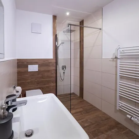 Apartment Hoellwarth Stumm