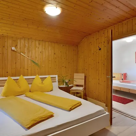 Hoellwarth Apartmán Stumm