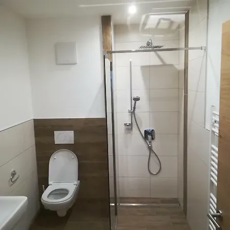 Hoellwarth Apartmán *