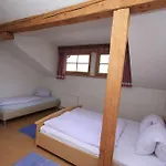 Hoellwarth Stumm