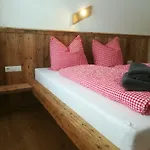 Lägenhet Hoellwarth