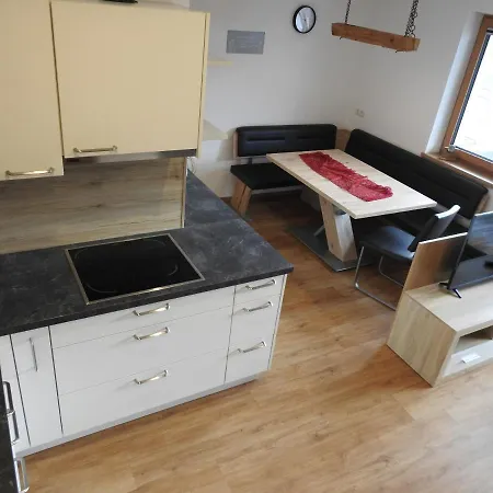 Hoellwarth Apartmán Stumm