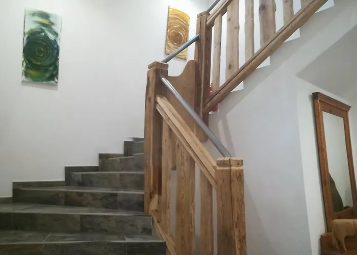 Hoellwarth شقة ستام